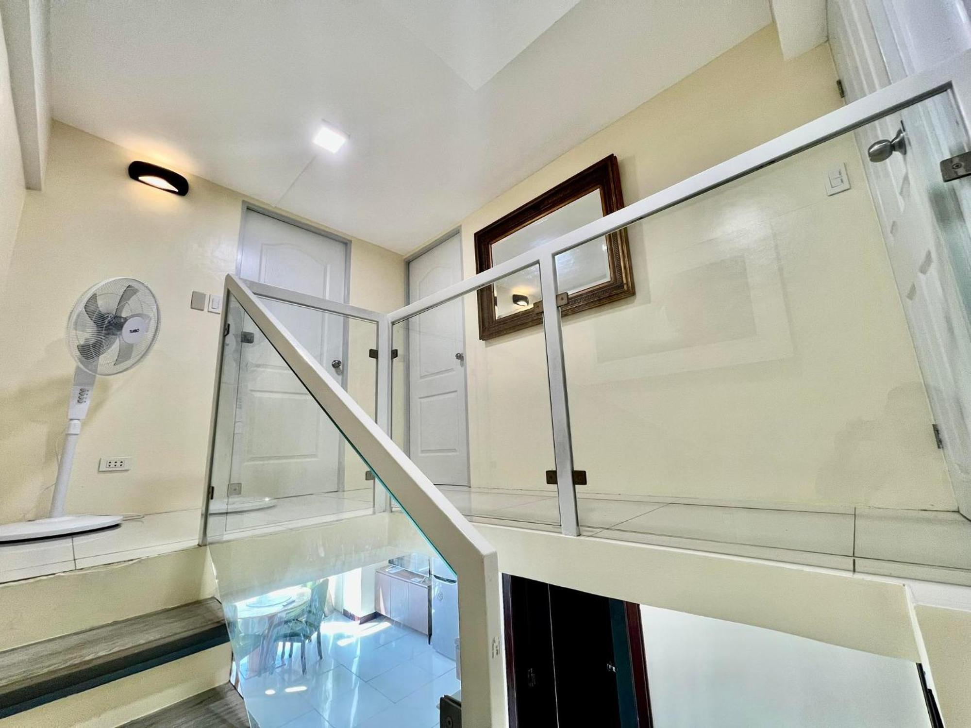 2 Bedroom Condo Unit With City And Mountain View Cebu Exterior foto